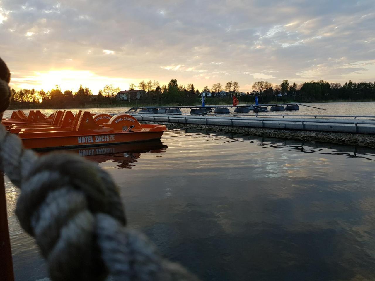 Centrum Wypoczynkowo-Konferencyjne Zacisze Złotów Exteriér fotografie